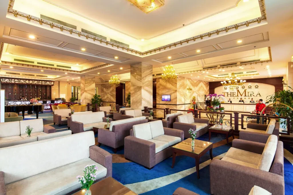 ban-co-the-o-tai-khach-san-the-mira-hotel-khi-toi-tham-quan-khu-du-lich-dai-nam.webp