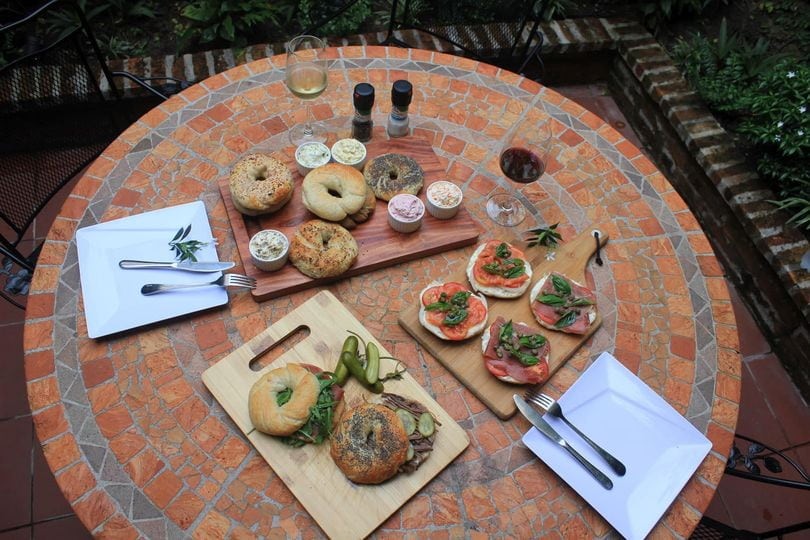 saigon-bagel-home-paylater-doi-tac-mua-truoc-tra-sau (4).jpg