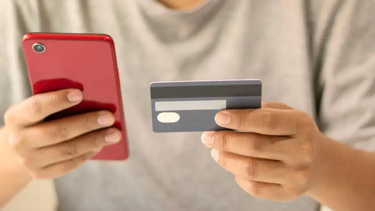 3-chon-hinh-thuc-tra-gop-dien-thoai-phu-hop-voi-tai-chinh (1).jpg