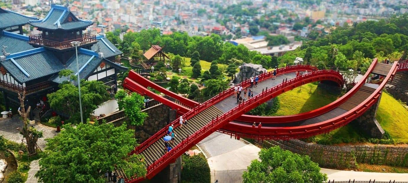 4-trai-nghiem-cac-tro-choi-khac-tai-sun-world-ha-long (1).jpg