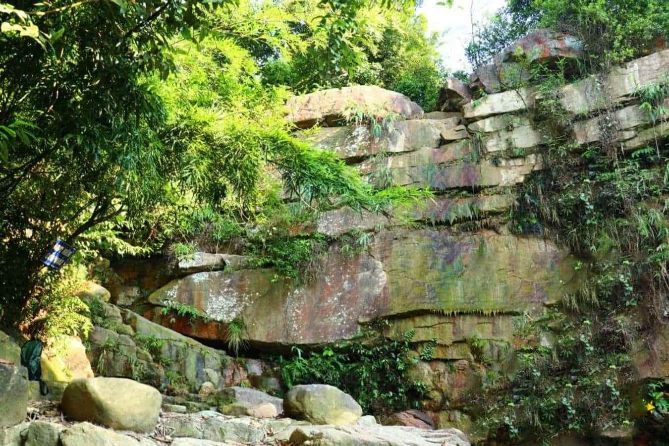 2-trai-nghiem-nhung-hoat-dong-thu-vi-tai-thac-lung-xanh (1).jpg