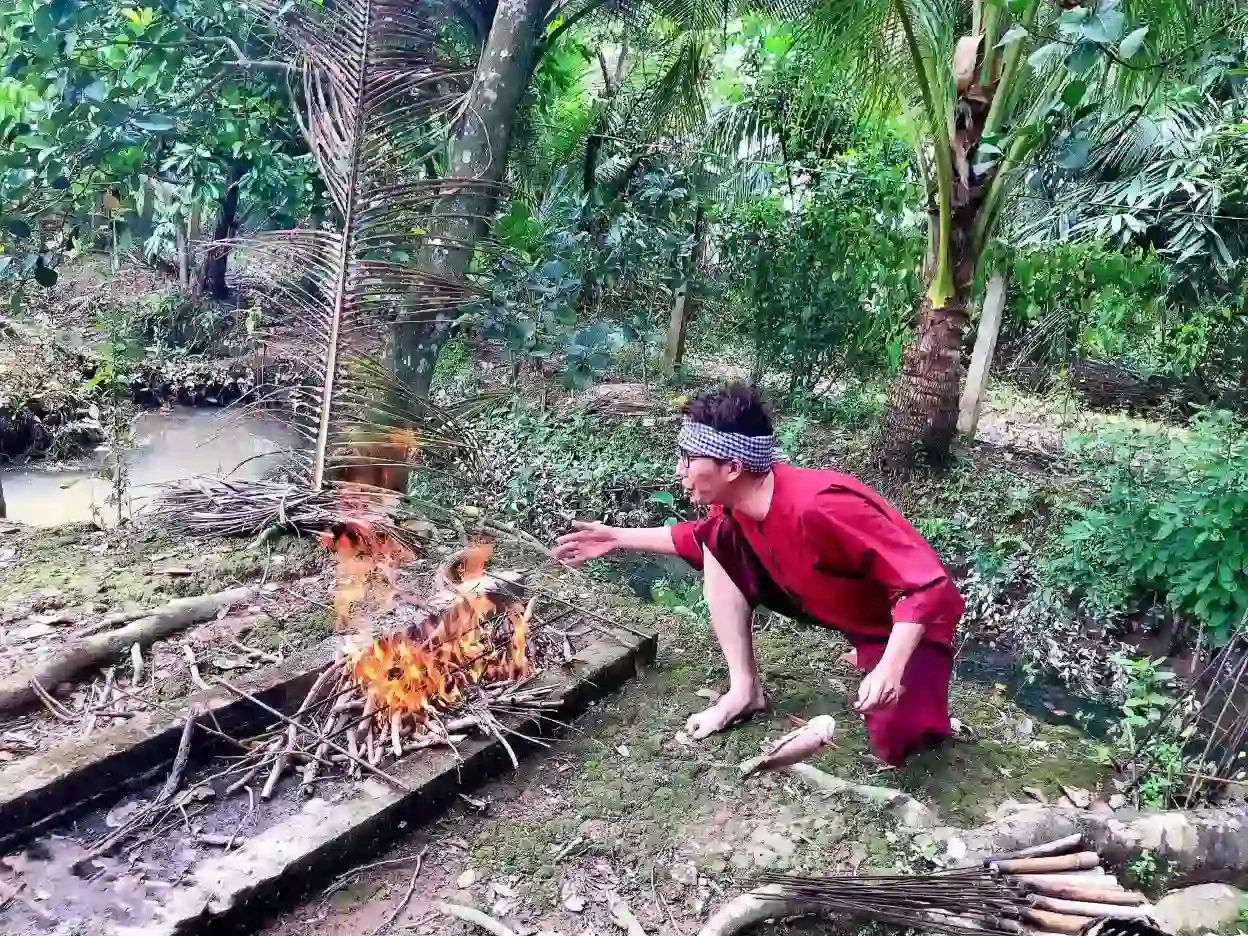 tu-tay-nhom-lua-nau-an-tai-khu-du-lich-vinh-sang-home-paylater (1).webp