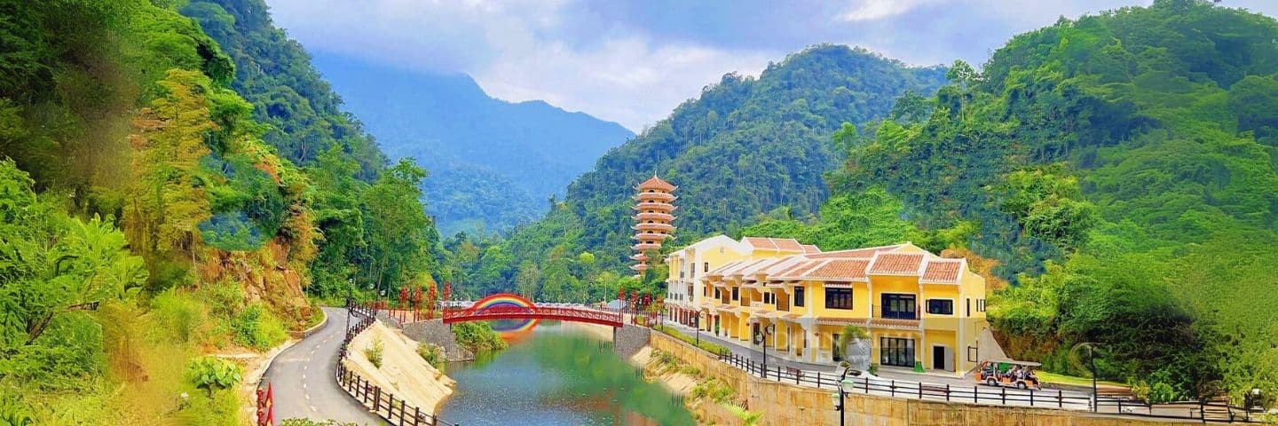 kham-pha-khu-du-lich-cong-troi-dong-giang (1).jpg